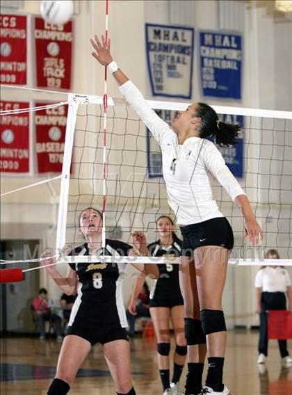 Thumbnail 1 in Mountain View vs. Archbishop Mitty (CIF CCS D2 Final) photogallery.