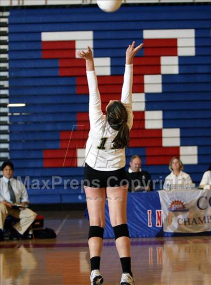 Thumbnail 3 in Mountain View vs. Archbishop Mitty (CIF CCS D2 Final) photogallery.