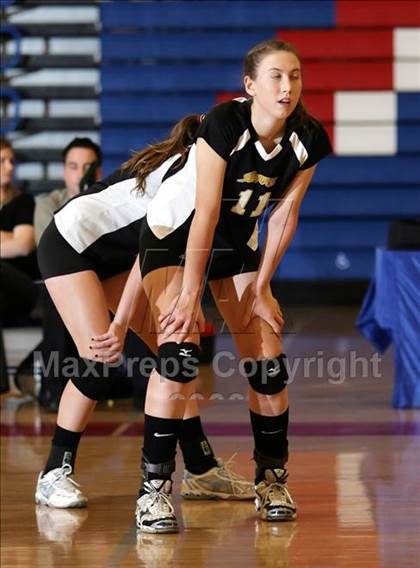 Thumbnail 1 in Mountain View vs. Archbishop Mitty (CIF CCS D2 Final) photogallery.