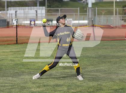 Thumbnail 3 in Peninsula @ Redondo Union photogallery.