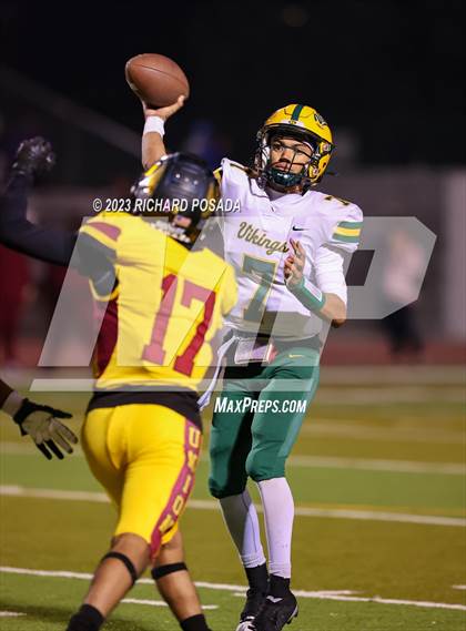 Thumbnail 1 in Kingsburg @ Tulare Union (CIF CS D2 Qtr Final) photogallery.