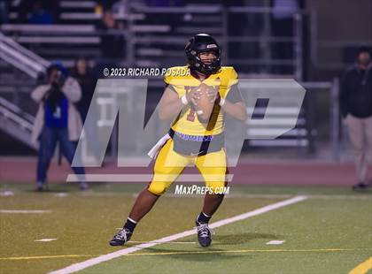 Thumbnail 2 in Kingsburg @ Tulare Union (CIF CS D2 Qtr Final) photogallery.