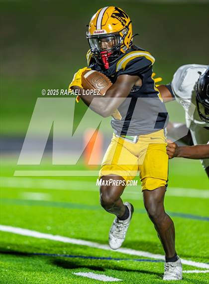 Thumbnail 1 in Randle @ Fort Bend Marshall photogallery.