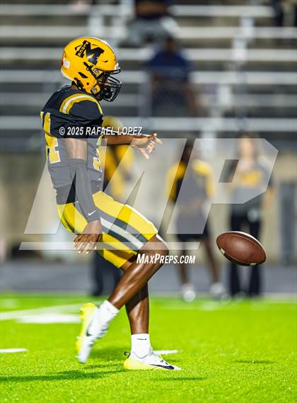 Thumbnail 3 in Randle @ Fort Bend Marshall photogallery.
