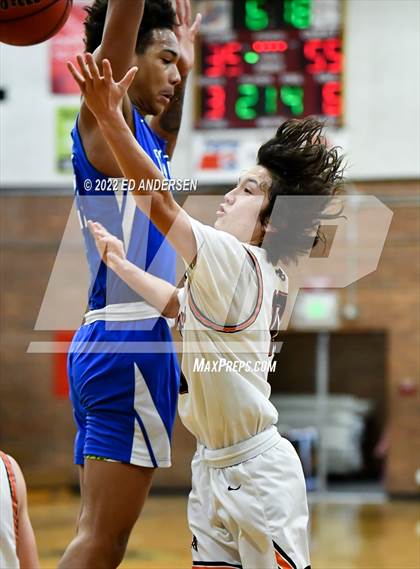 Thumbnail 2 in McQueen vs Fernley (Rail City Classic) photogallery.