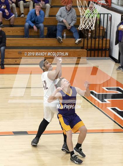 Thumbnail 2 in Farmington @ Illini Bluffs photogallery.