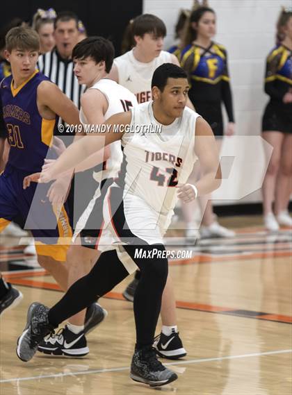 Thumbnail 1 in Farmington @ Illini Bluffs photogallery.