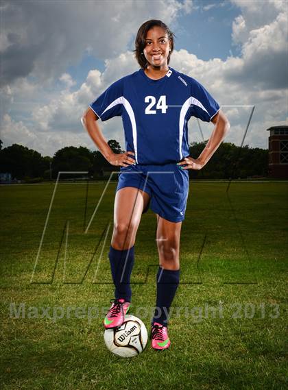 Thumbnail 3 in Kenysha Coulson (Reebok Dynamic Athletes)  photogallery.