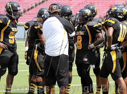 Thumbnail 1 in Central vs. Reitz (Bluegrass High School Football Showcase) photogallery.