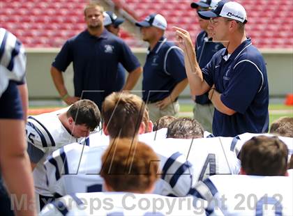 Thumbnail 3 in Central vs. Reitz (Bluegrass High School Football Showcase) photogallery.