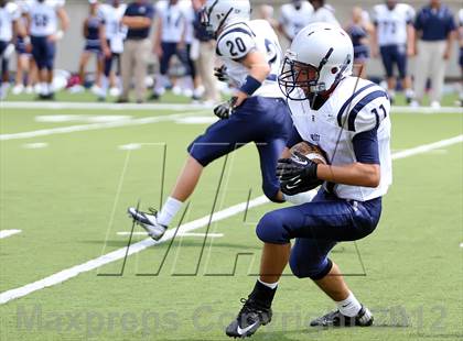 Thumbnail 1 in Central vs. Reitz (Bluegrass High School Football Showcase) photogallery.