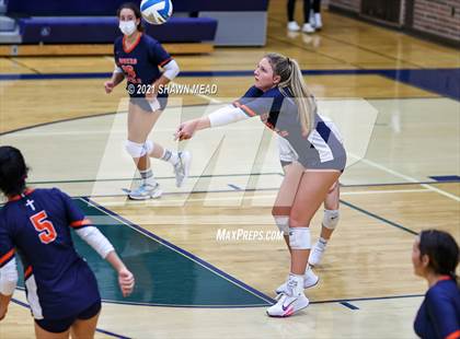 Thumbnail 3 in Powers Catholic @ Lapeer East photogallery.