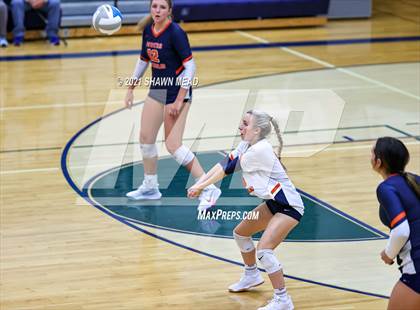 Thumbnail 3 in Powers Catholic @ Lapeer East photogallery.