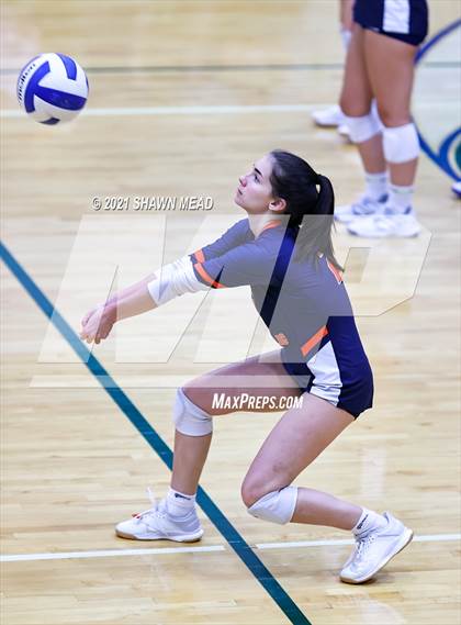 Thumbnail 2 in Powers Catholic @ Lapeer East photogallery.