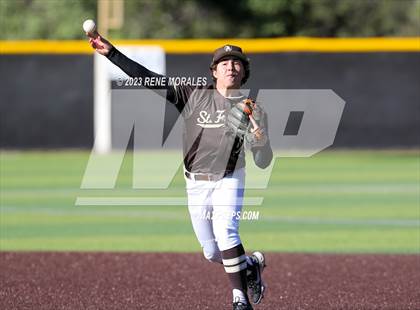Thumbnail 1 in Harvard-Westlake vs St Francis photogallery.