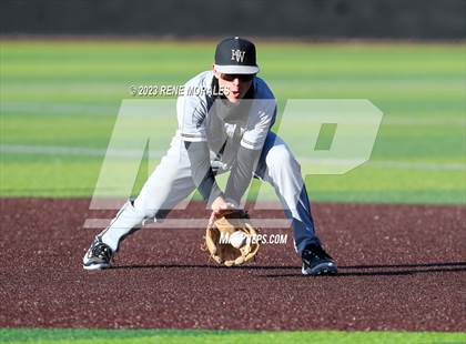Thumbnail 1 in Harvard-Westlake vs St Francis photogallery.