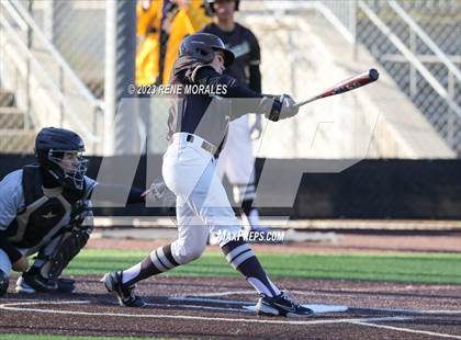 Thumbnail 3 in Harvard-Westlake vs St Francis photogallery.