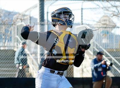 Thumbnail 2 in Harvard-Westlake vs St Francis photogallery.