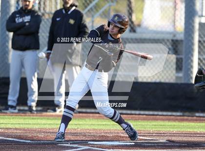 Thumbnail 2 in Harvard-Westlake vs St Francis photogallery.