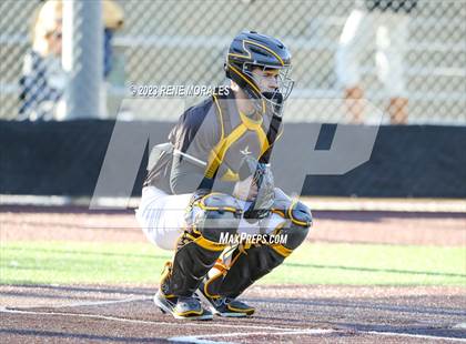Thumbnail 3 in Harvard-Westlake vs St Francis photogallery.