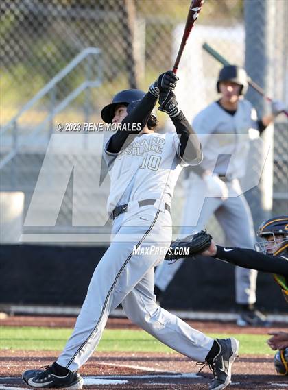 Thumbnail 1 in Harvard-Westlake vs St Francis photogallery.