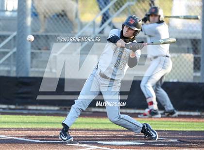 Thumbnail 2 in Harvard-Westlake vs St Francis photogallery.