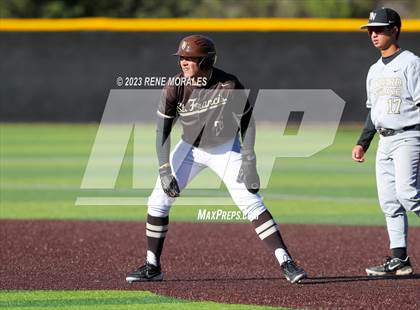 Thumbnail 3 in Harvard-Westlake vs St Francis photogallery.