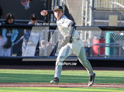Thumbnail 2 in Harvard-Westlake vs St Francis photogallery.