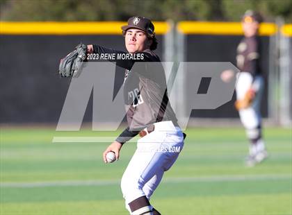 Thumbnail 3 in Harvard-Westlake vs St Francis photogallery.