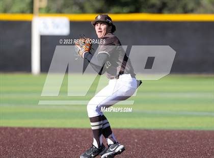 Thumbnail 3 in Harvard-Westlake vs St Francis photogallery.