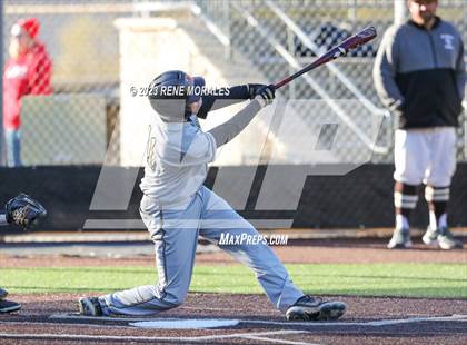 Thumbnail 1 in Harvard-Westlake vs St Francis photogallery.