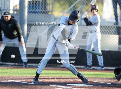 Thumbnail 2 in Harvard-Westlake vs St Francis photogallery.