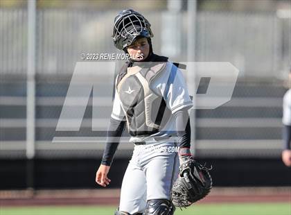 Thumbnail 2 in Harvard-Westlake vs St Francis photogallery.