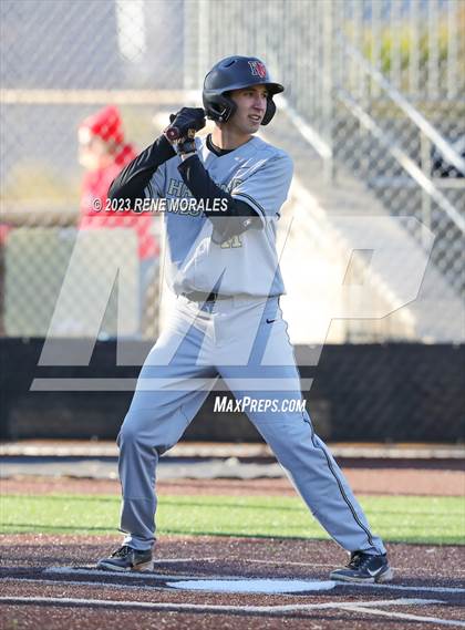 Thumbnail 2 in Harvard-Westlake vs St Francis photogallery.