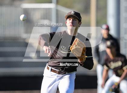 Thumbnail 1 in Harvard-Westlake vs St Francis photogallery.