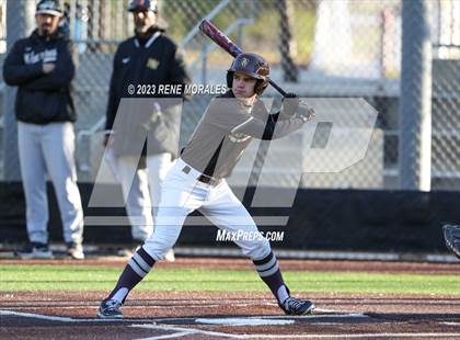 Thumbnail 3 in Harvard-Westlake vs St Francis photogallery.