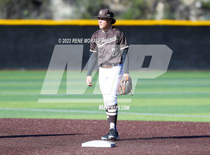 Thumbnail 1 in Harvard-Westlake vs St Francis photogallery.