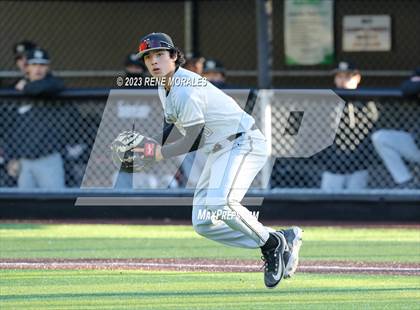 Thumbnail 1 in Harvard-Westlake vs St Francis photogallery.