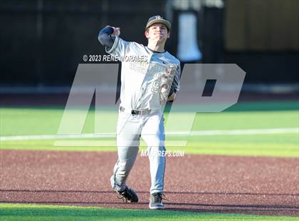 Thumbnail 3 in Harvard-Westlake vs St Francis photogallery.