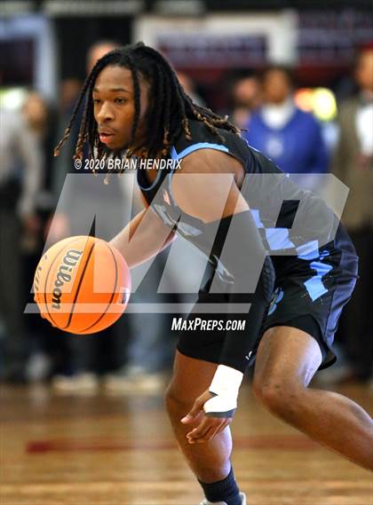 Thumbnail 1 in Huss vs. Freedom (NCHSAA 3A Western Regional Final) photogallery.