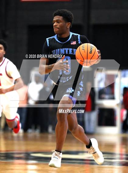 Thumbnail 1 in Huss vs. Freedom (NCHSAA 3A Western Regional Final) photogallery.