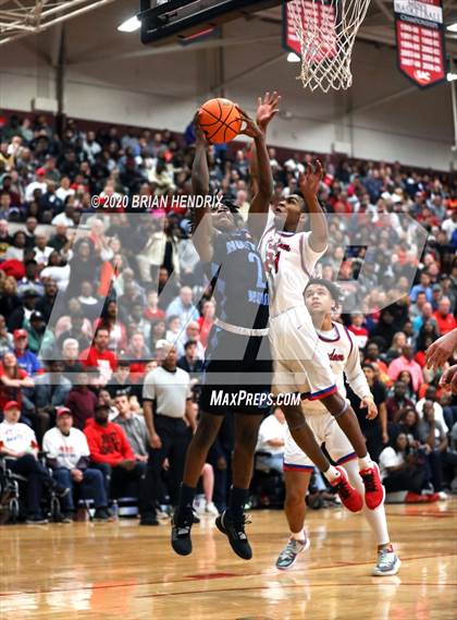 Thumbnail 3 in Huss vs. Freedom (NCHSAA 3A Western Regional Final) photogallery.