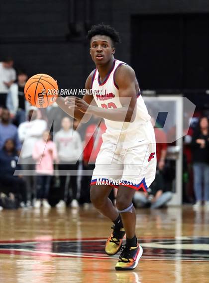 Thumbnail 1 in Huss vs. Freedom (NCHSAA 3A Western Regional Final) photogallery.
