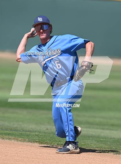 Thumbnail 1 in Los Osos vs. Corona (CIF SS Div1 Round 2) photogallery.