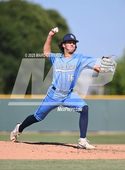 Thumbnail 3 in Los Osos vs. Corona (CIF SS Div1 Round 2) photogallery.