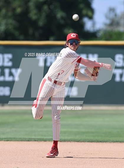 Thumbnail 2 in Los Osos vs. Corona (CIF SS Div1 Round 2) photogallery.