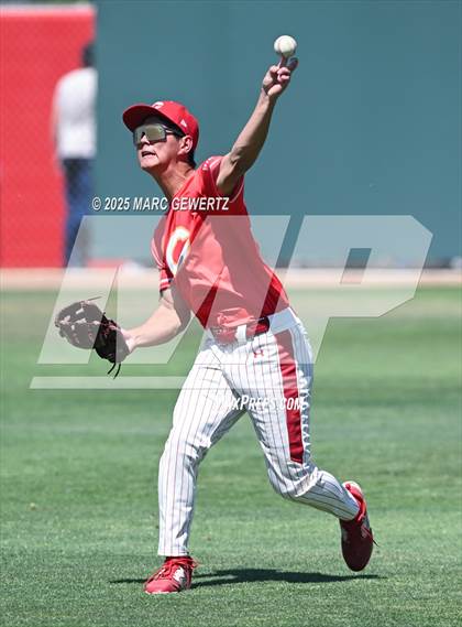 Thumbnail 3 in Los Osos vs. Corona (CIF SS Div1 Round 2) photogallery.