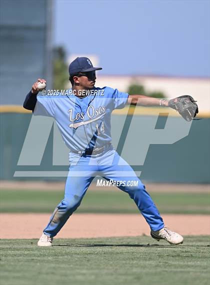 Thumbnail 2 in Los Osos vs. Corona (CIF SS Div1 Round 2) photogallery.