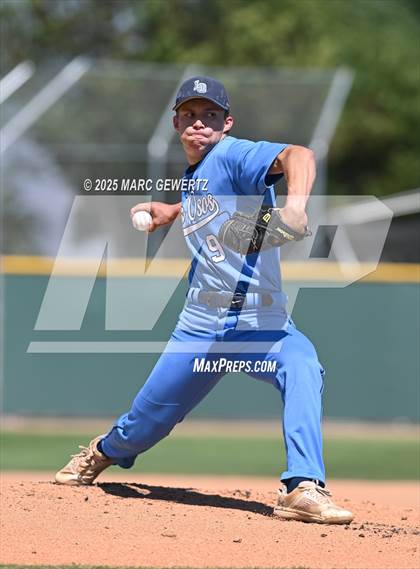 Thumbnail 1 in Los Osos vs. Corona (CIF SS Div1 Round 2) photogallery.