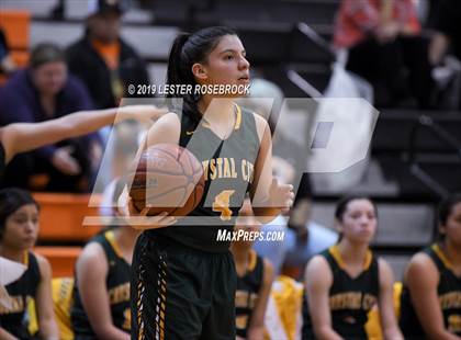 Thumbnail 1 in Gonzales vs. Crystal City (UIL 4A Bi-District Playoffs) photogallery.